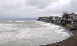 Kuvvetli rüzgar dalga boyunu yükseltti