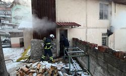 Camide yangın! Ekipler müdahale etti