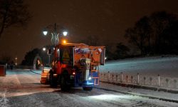 İstanbul'da kar yağışı: Trafik yoğunluğu yüzde 81'e çıktı