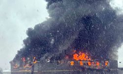 Tuzla'da fabrika yangını! İtfaiye ekipleri müdahale ediyor