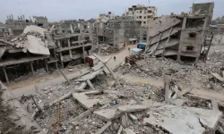 Siyonistler Gazze'ye saldırı başlattı: Hamas'tan açıklama