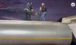 Adres Diyarbakır: Atık tankerinde onlarca düzensiz göçmen yakalandı