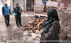 Yetimler Vakfı soğuk kış gününde yetimlerini unutmadı