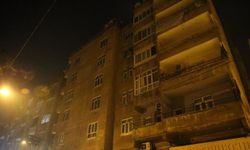 Diyarbakır'da binanın kolonu patladı