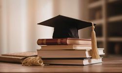 Dünyaca Ünlü CEO’dan Çarpıcı Uyarı: Bu Bölümlerden Mezun Olanlar İşsiz Kalabilir