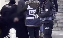 Ters kelepçe takılan tesettürlü bayanların görüntüleri tepkilere yol açtı!