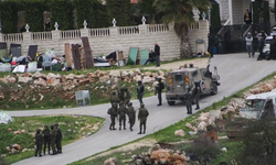 İşgal ordusu El Halil kentinin güneyinden çekildi!