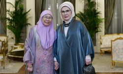 Emine Erdoğan, Malezya Başbakanı'nın eşi Wan Azizah İsmail ile bir araya geldi