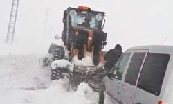Erzurum'da mahsur kalan 15 kişi kurtarıldı!