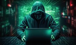 Çin, İngiliz liderlerin telefonunu dinledi