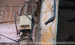 Kablo hırsızlığı mahalleliyi canından bezdirdi!