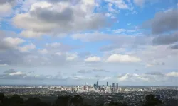 Avustralya’da zor anlar: 22 bin hanede elektrik kesildi!