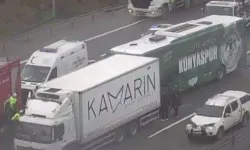 Konyaspor U19 takım otobüsü kazaya karıştı!