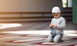 2 Rekât Namaz Nasıl Kılınır? Hanefilere ve Şafiilere göre