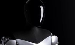 Elon Musk en fazla 3 yıl verdi! Robotlar ameliyat yapacak'mış!