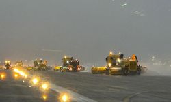 Sabiha Gökçen Havalimanı'nda karla mücadele!