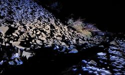 Toprak kayması nedeniyle köy yolları ulaşıma kapandı!