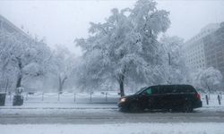 Amerika karanlığa gömüldü: 'Canavar fırtına' can kayıplarına sebep oldu!