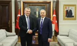 Bakan Yerlikaya UNRWA Genel Komiseri Lazzarini ile görüştü!