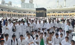 Genç Hafızların belge gururu mukaddes topraklarda taçlandı!