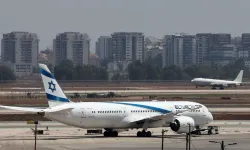 Yolcu uçağı ''israil'' savaş uçaklarının eşliğinde geri döndü: Neden?
