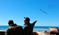 Orta Doğu'ya 24 Saatte 50’den fazla savaş uçağı sevkiyatı