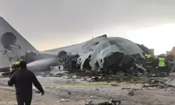 Nakit para taşıyan askeri uçak düştü