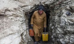 Afganistan'da altın çıkarılıyor: On binlerce kişi istihdam edildi!