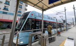 CHP'li belediye durağın adını değiştirdi, tepki geldi: Flamingo ne alaka?