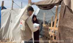 Yetimler Vakfı’ndan Gazze’de sıcak yemek dağıtımı!