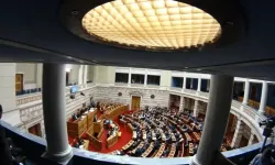 Yunanistan, Anayasa revize etme sürecine başlıyor!