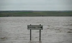 Edirne'de taşkın alarmı: Tarım arazileri su altında kaldı