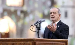 Pezeşkiyan'dan komşu ülke mesajı