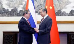 Pekin'de kritik buluşma: Çin ve Küba Dışişleri bakanları bir araya geldi!