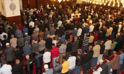 Diyarbakır'da Ramazan Coşkusu: 15 Ayrı Camide Hatimle Teravih Heyecanı Yaşanacak