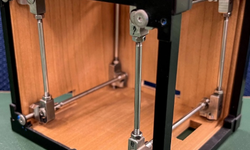 Dünyanın ilk ahşap uydusu uzaya gönderiliyor!