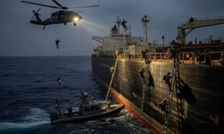 ABD bir petrol gemisine daha el koydu!