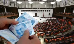 Bayram İkramiyesinde Zam Masada! Emekliyi Bekleyen 3 Kritik Senaryo