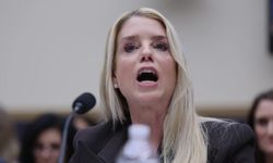 Utanmadan Trump'ı savundu! ABD Adalet Bakanı'na Epstein tepkisi