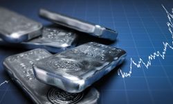 Gümüş yatırımcısına soğuk duş! Mahfi Eğilmez 46 yıl önceki o 'Büyük İflası' hatırlattı