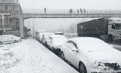 Sıcaklıklar 9 derece düşüyor, kar geri geliyor