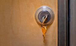 Ev sakinlerine "anahtar deliğini tıkayın" denildi!