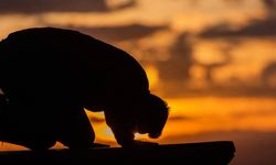 Berat Kandili ne anlama gelir, bu gece neler yaşandı? İşte Berat Gecesinin manası ve faziletleri..