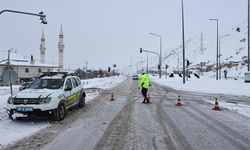 Erciyes yolu araç trafiğine açıldı