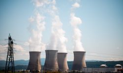 Dünyanın en büyük nükleer santrali yeniden aktif halde!