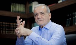 Pezeşkiyan iddialarına yanıt gecikmedi: Görevinin başında!