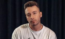 İzleyici kitlesi çocuklardan oluşuyor: Gözaltına alındı