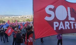 Uluslararası Sol Gazze’de, bizimkiler laiklikte