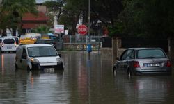 İzmir Valiliğinden uyarı: Kuvvetli yağış, taşkın ve lodos geliyor!
