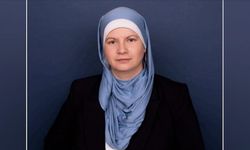 Avrupa ülkesinde başörtülü siyasetçiye nefret söylemeleri!